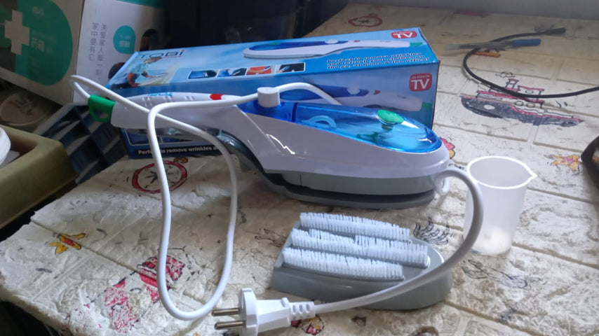 Portable ironing machine
